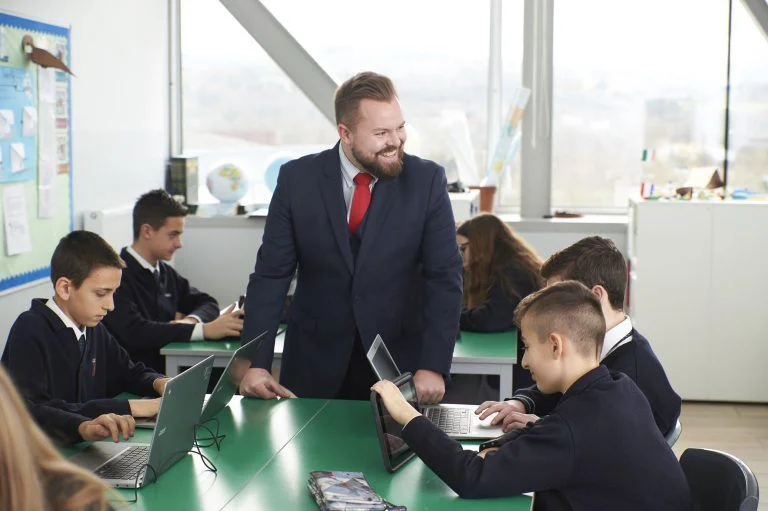Profesorado altamente cualificado